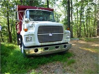 L- 8000 Dump Truck 78,396 Miles