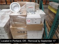 LOT, ASSORTED LIGHT FIXTURES AND/OR COMPONENTS ON