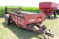 New Idea 213 manure spreader