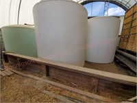 #1-4200 Gal. poly tank