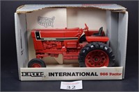 1/16 IH Special Edition 966 Ertl Toy Tractor