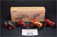 1/64 Ertl Historical Toy Set