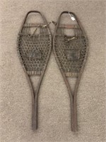 Pair of Square Toe Snowshoes