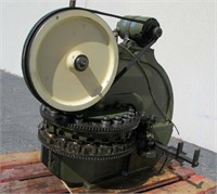 Diacro VT-19 Power Turret Punch Press DI-ACRO