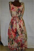 Signature By Robbie Bee Floral Belt Dress Size 14