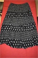 Style and Co Long Skirt Size L Black Patterned