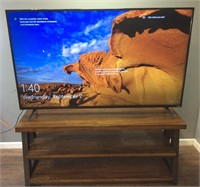 VIZIO E70-E3 70’’ 4K UHD HDR LED SMART TV with