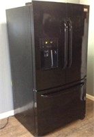 FRIGIDAIRE REFRIGERATOR FRENCH DOOR w FREEZER