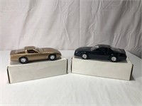 2 Vintage Plastic Models