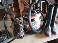 Compressor; Vacuum; Size 10 Rubber Boots