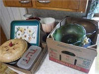 Compote Bowls; Pie Keeper; Burpee Tin