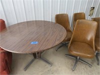 Kitchen Dinette w/4 leather type swivel Chairs