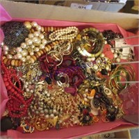 Costume jewlery set