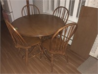 Tell City Table & 4 Chairs