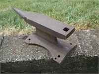 Anvil with Forming Block