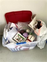 G - Box of Holiday Items