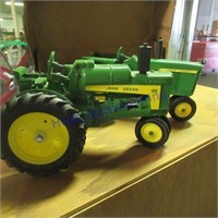 JD 630, JD 3010 tractors