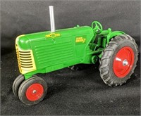 TSC 1:16 Scale Oliver Die Cast Row Crop 77 Tractor