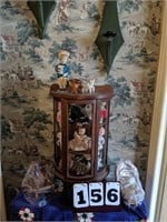SMALL CURIO WITH VINTAGE DOLLS