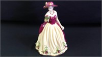 9.5" Royal Albert Figurine Old Country Rose