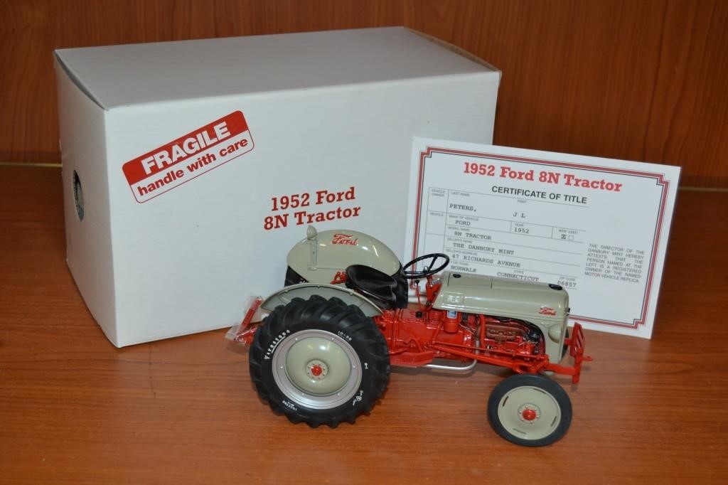 Wed Sept 16th Vintage Toy & Collectible Online Auction