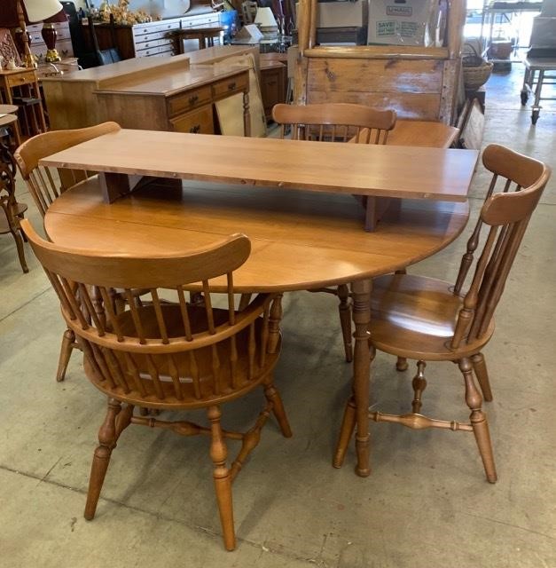 Roxton Maple Dining Table With 4 Chairs, Maple Dining Table And 4 Chairs