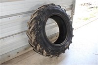 Single tractor tire
