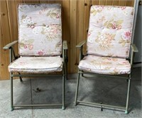 2 Folding Patio Arm Chairs