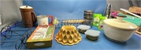 Large Lot of Kitchen Ware