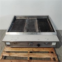 Vulcan Commercial Gas Charbroiler, VTEC36-1