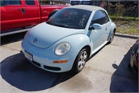 2006 Blu VW Beetle