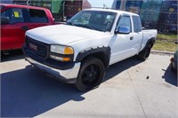 2000 Whi GMC Sierra