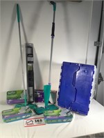 Swiffer sweeper & wet jet with Tote