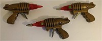 Vintage Razer Raygun toy. Bidding on 1 times the