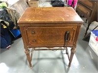 Singer Sewing Machine built into sewing table