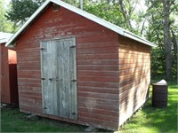 Wood Grainery/Shed - 11X12