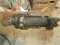 John Deere Cylinder