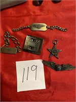 Miscellaneous military trinkets Gold/Sterling