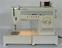 Singer Sewing Machine Model 1022