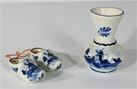 Vintage Delft Clogs & Vase Blue White Dutch (2)