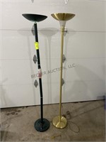 2 Floor Lamps (Green-Halogen) tested and works