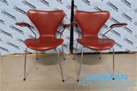 2 stk. 7 stole fra Arne Jacobsen m/armlæn MOMSFRI