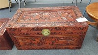 LARGE DECORATIVE TRUNK WITH LEGS INSIDE CHEST