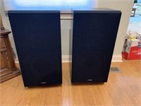 Pair of Fisher Stereo Speakers
