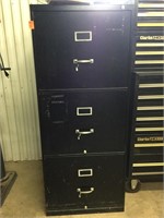 Metal file cabinet three drawer 20” wide