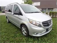 2016 Mercedes Benz Metris - certified