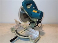 Makita Compound Mitre Saw