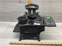CAST IRON TOY COOK STOVE
