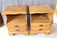 2 Vilas Maple End Tables