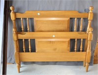 Vilas Maple Single Bed